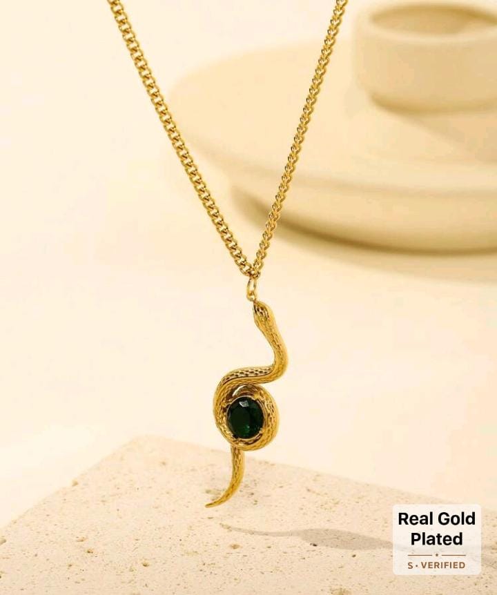 Serpent Emeraude Pendant
