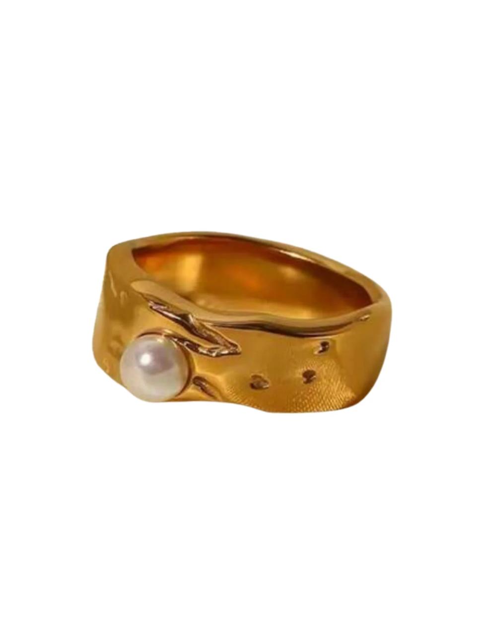 ECLAT PEARL RING - 18K GOLD PLATED